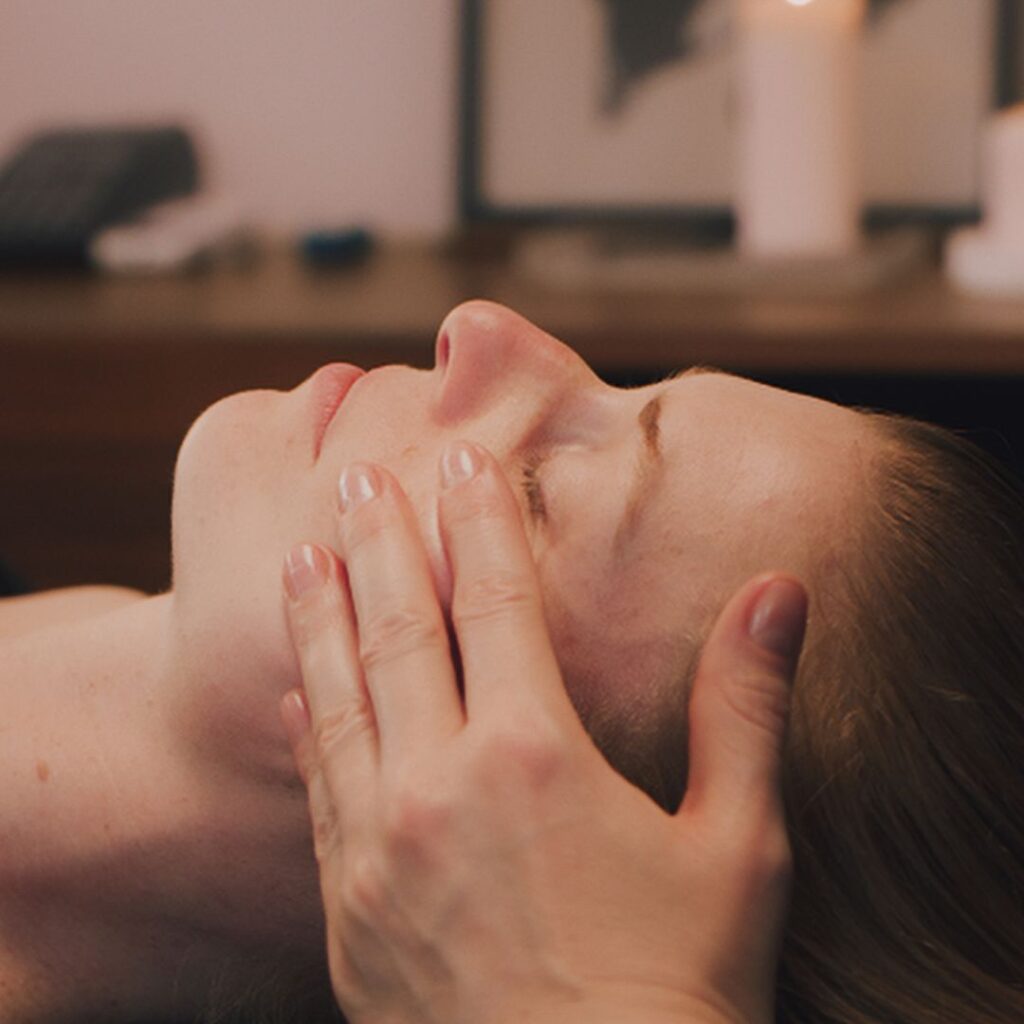 Massaggio viso KOBIDO - Zagara spa l'aquila