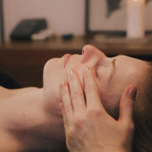 Massaggio viso KOBIDO