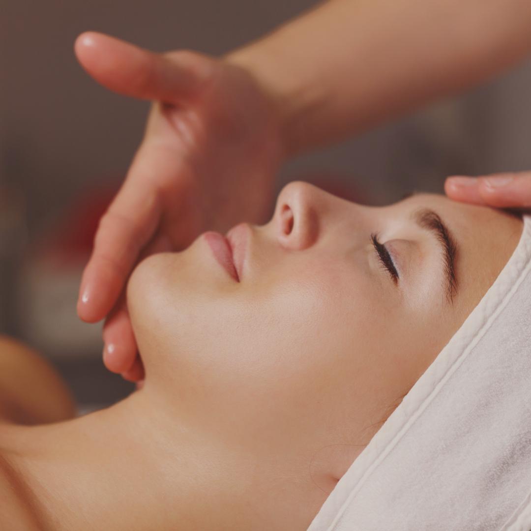 Aurum Aeternum-Trattamento viso per pelli mature, Zagara Spa L'Aquila, Abruzzo